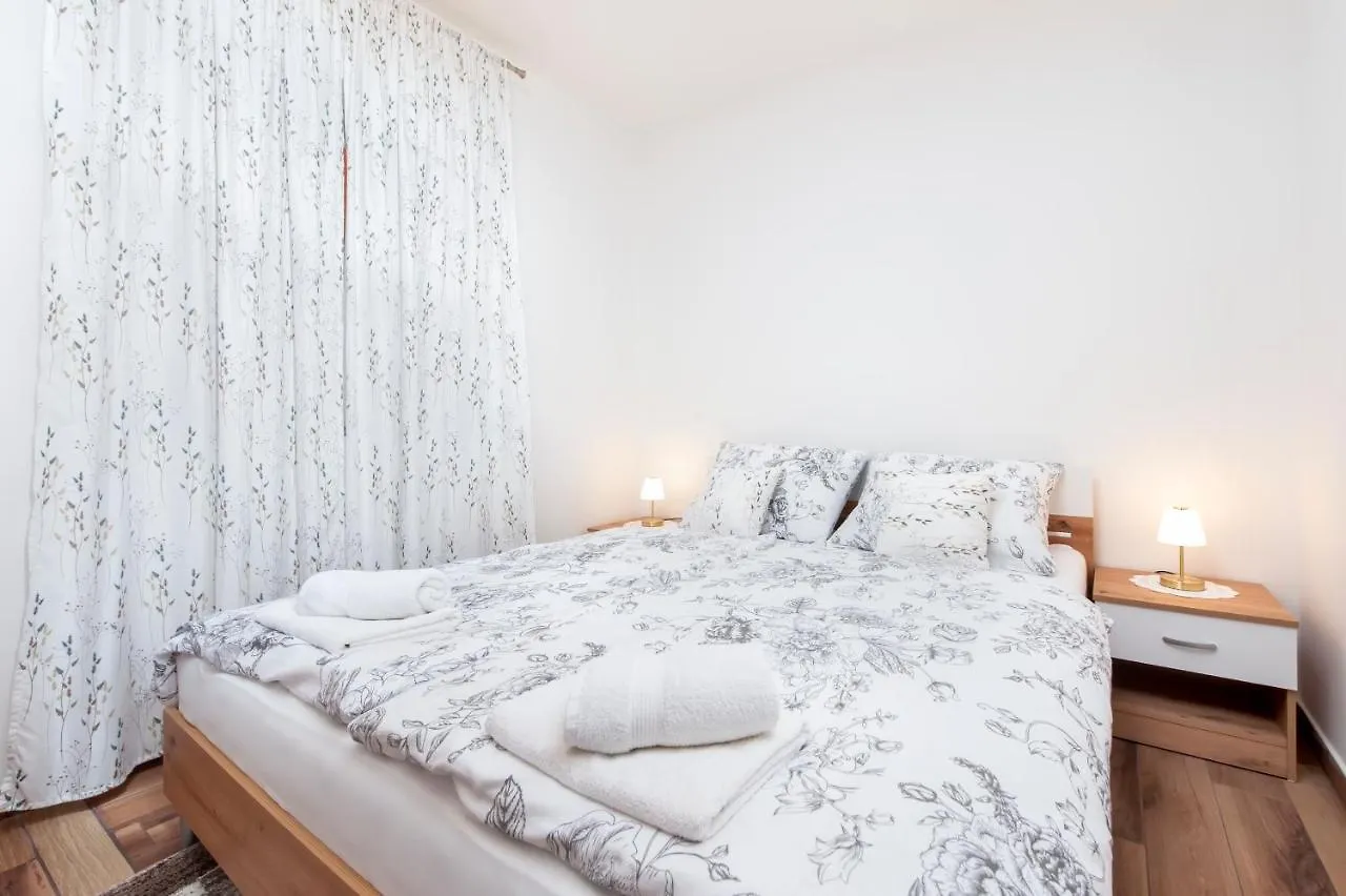 No&Ma Apartment Rovinj Croatia